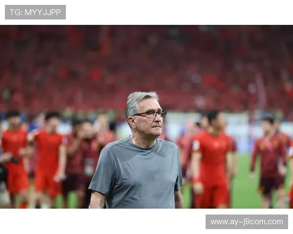 足球降薪引发愤怒球员声讨 业内人士批评决策者缺乏远见